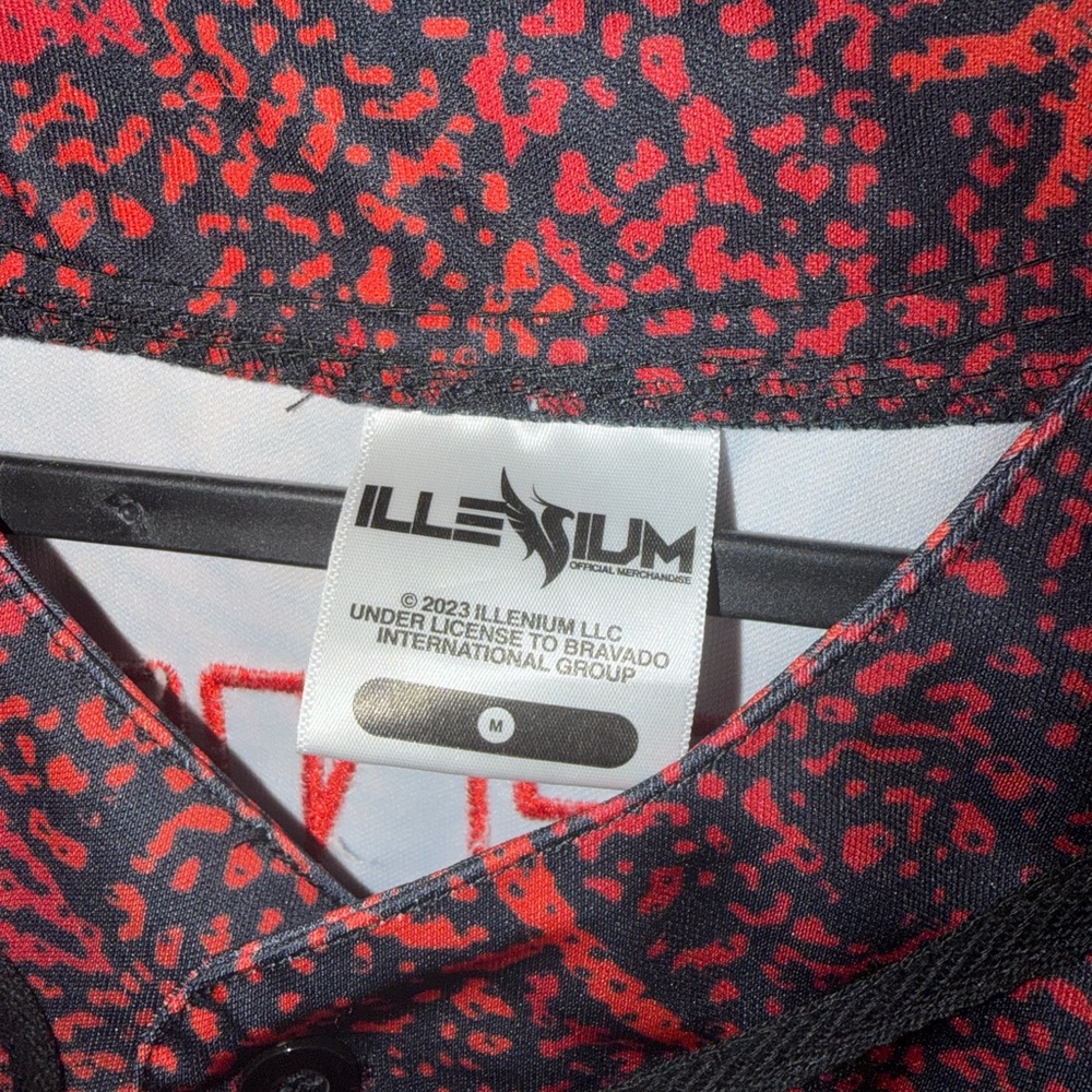 ILLENIUM RED & BLACK JERSEY - Picture 3 of 4